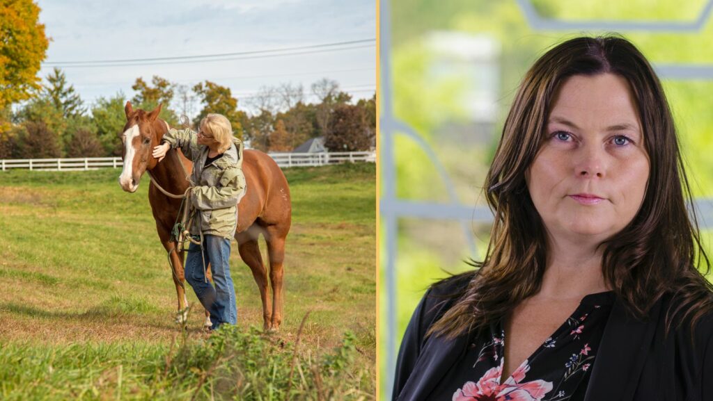 Jeaneth Johansson, professor at Luleå University of Technology, next to a woman with a horse.